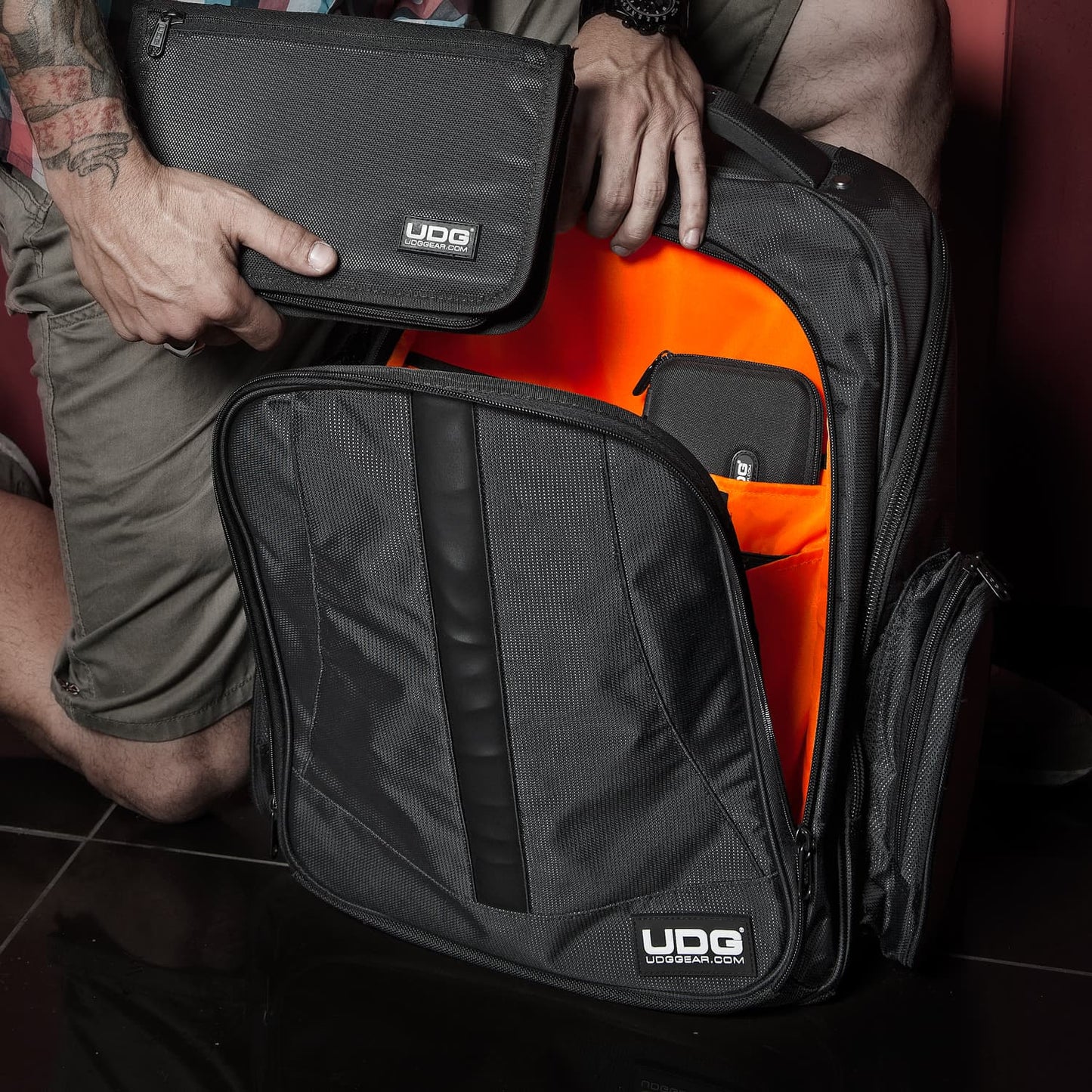 Ultimate Digi Backpack Black/Orange