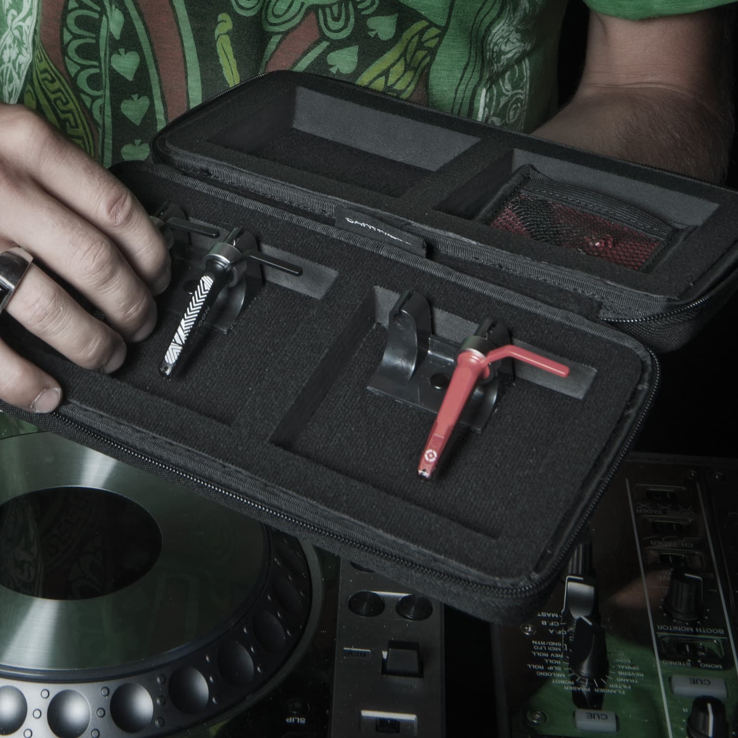 UDG Creator Cartridge Hardcase Black - DJ Hub.NO
